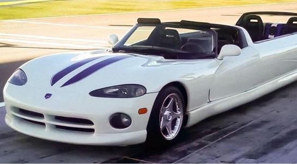 unikal-limuzin-satisha-chixarildi-amma