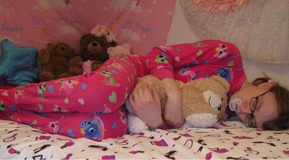 dunyanin-en-qeribe-verdishlere-sahib-insanlari-foto