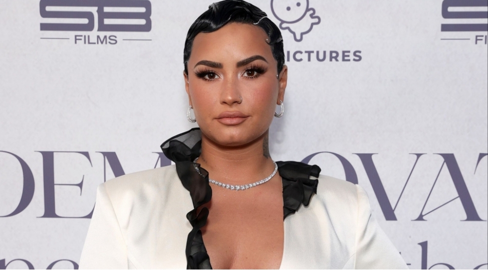 yadplanetlilerin-bezileri-aramizda-yashayir