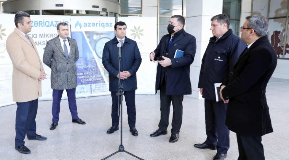 achiq-mikrofon-aksiyasi-sumqayit-sheherinde-teshkil-olunub-foto