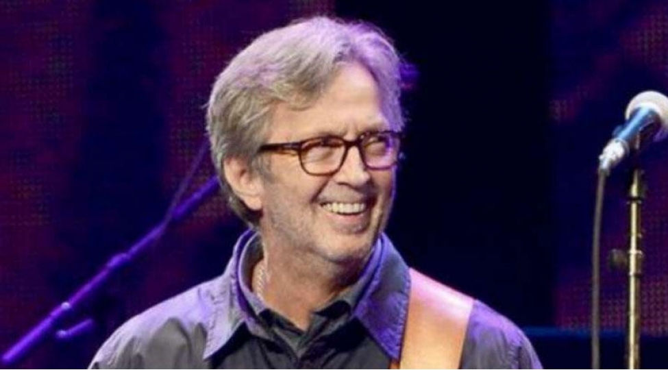 gitarasi-625-mine-satildi-foto