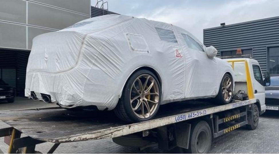 dunyanin-en-suretli-krossoveri-bakida