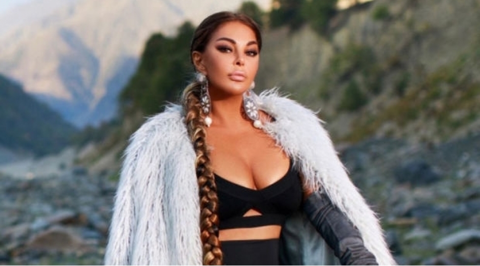 aygun-kazimova-yeni-gorunushde-foto