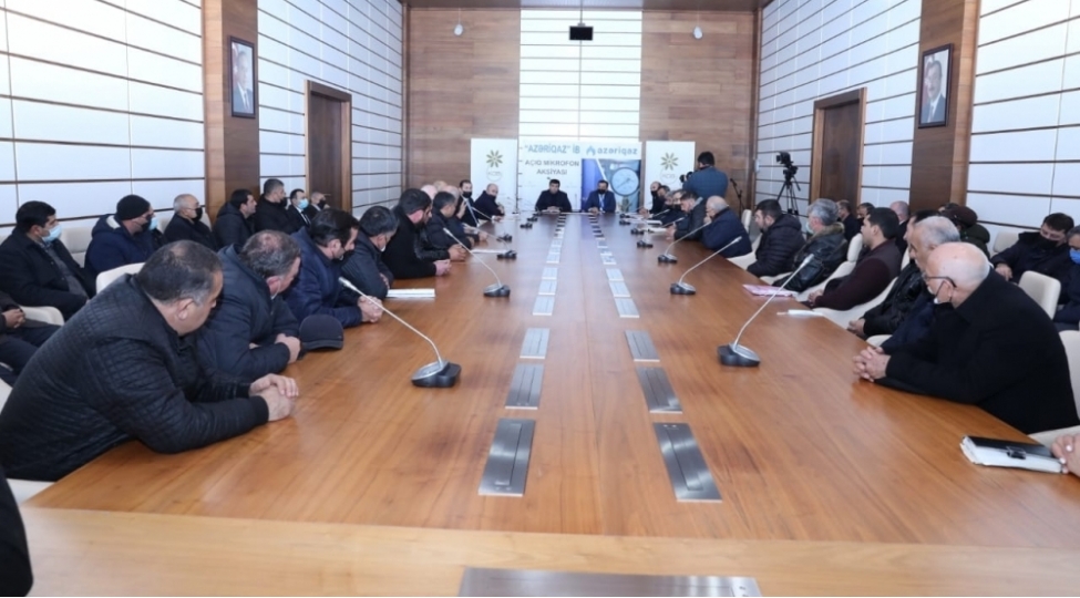 bezi-sahibkarlar-tebii-qazla-bagli-borclarini-odemirler