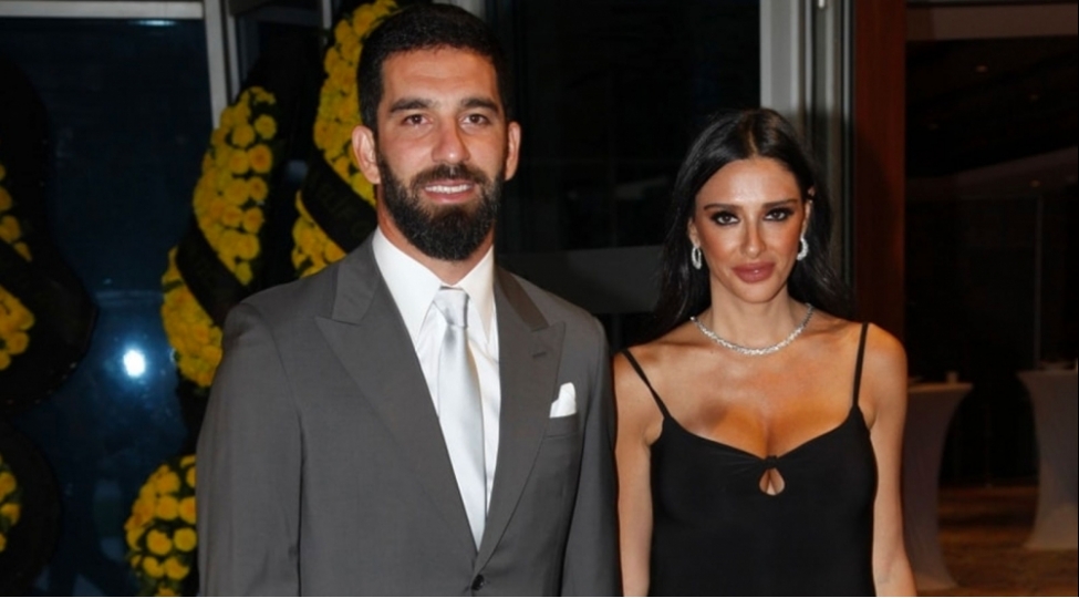 aslihanin-qaraya-olan-sevgisi-teeccublendirdi