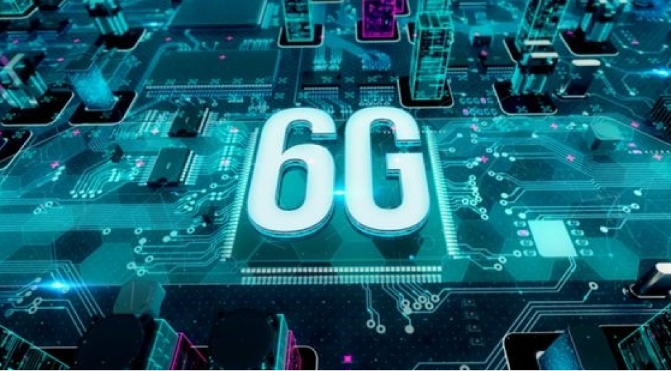 artiq-smartfonlariniz-havadan-enerji-toplayacaq