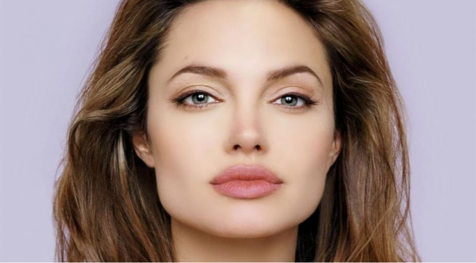 meshhurlarin-qeribe-yemek-verdishleri-foto