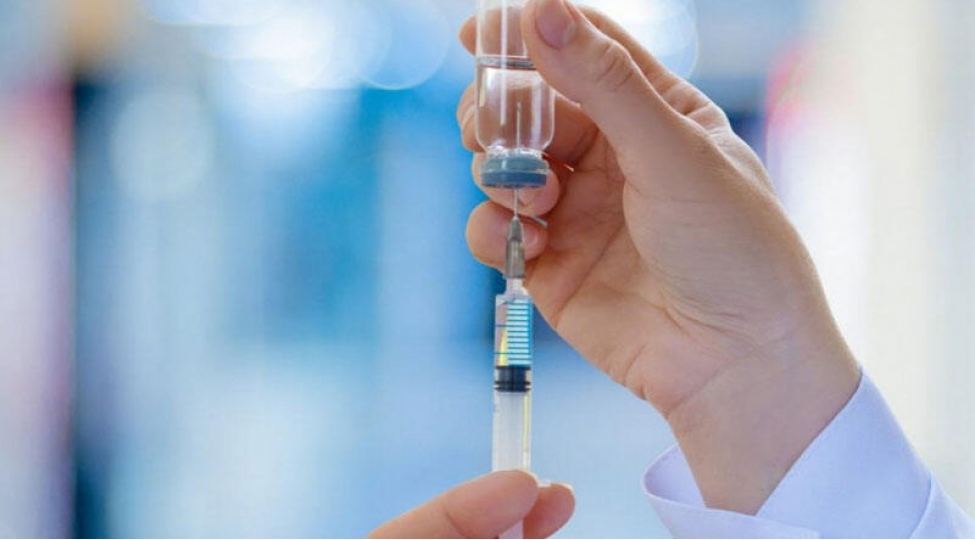 onkoloji-xesteler-covid-19-vaksini-vurdura-biler