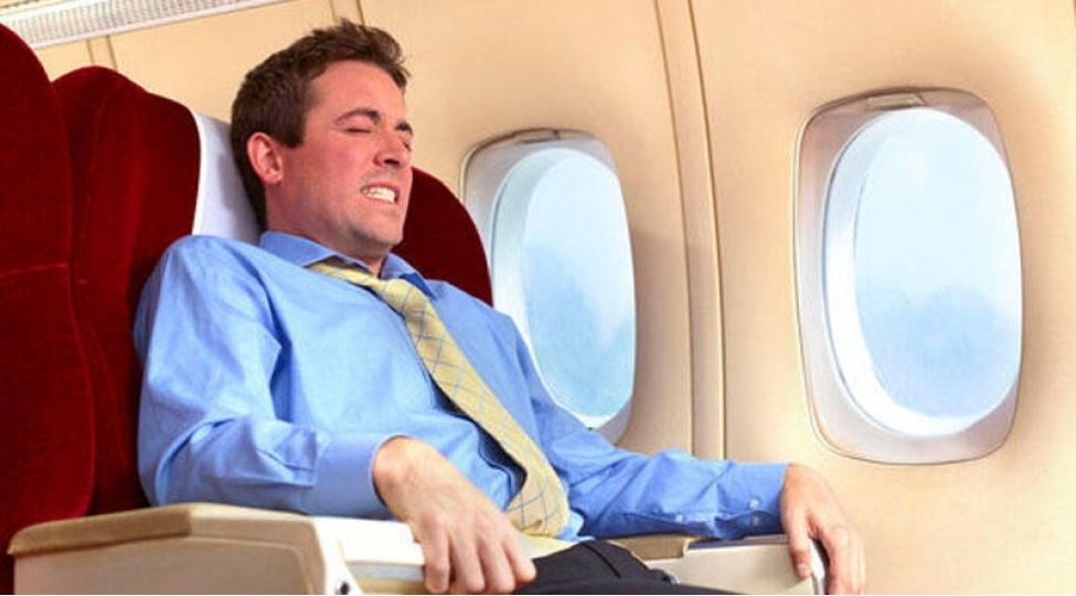 teyyarede-uchushdan-once-hansi-mehsullari-yemek-olmaz