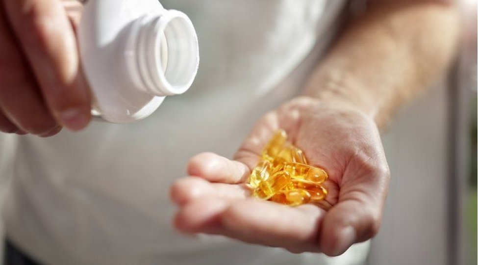 hansi-insanlar-ilboyu-d-vitamini-qebul-etmelidir