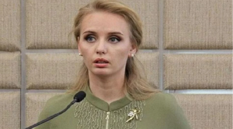 putinin-boyuk-qizi-sanksiyalara-gore-boshanir