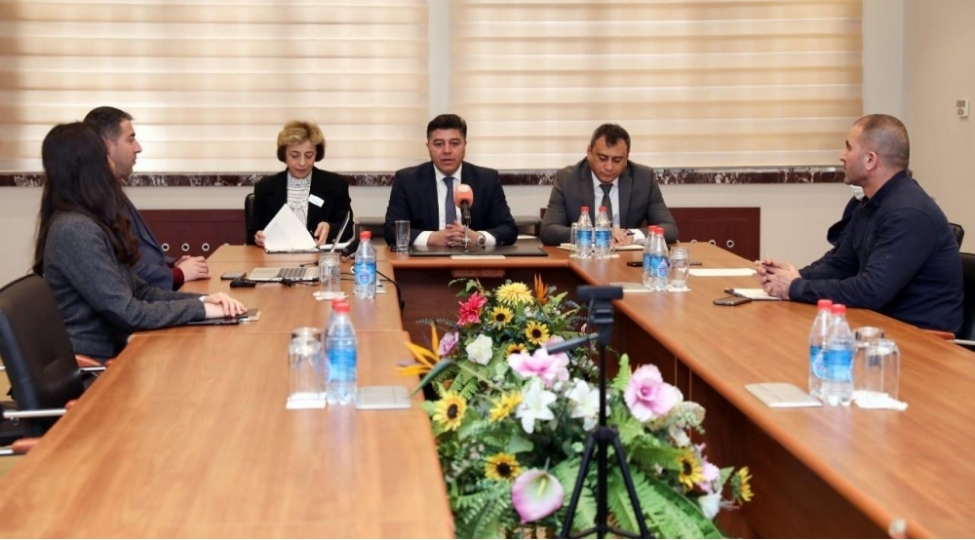 bayram-gunleri-104185-chagri-merkezine14089melumat-daxil-olub