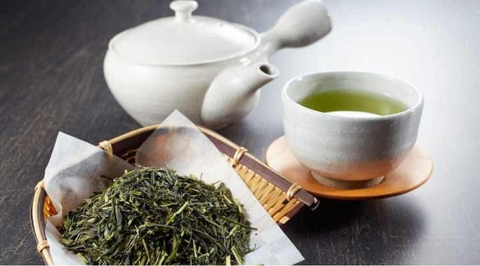 4-defe-guclu-ve-faydali-chay-hansidir