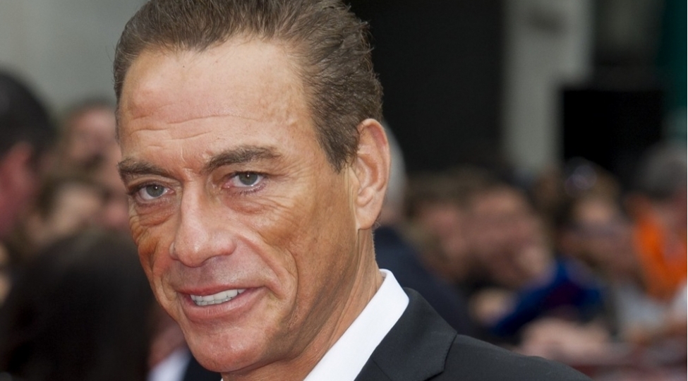 van-damma-bu-olkenin-diplomatik-pasportu-verildi