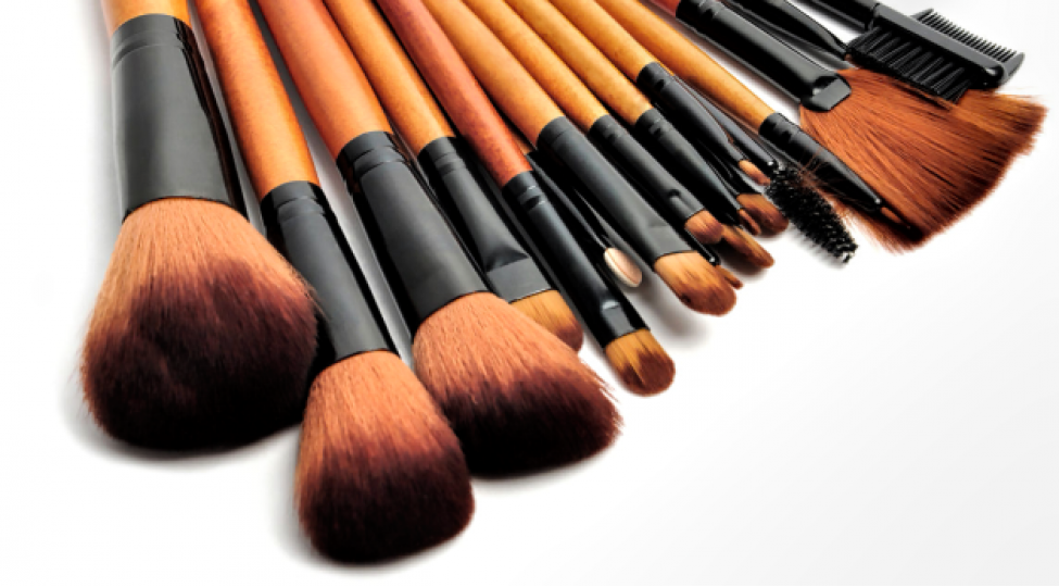 makiyaj-firchalarindaki-tehluke-foto