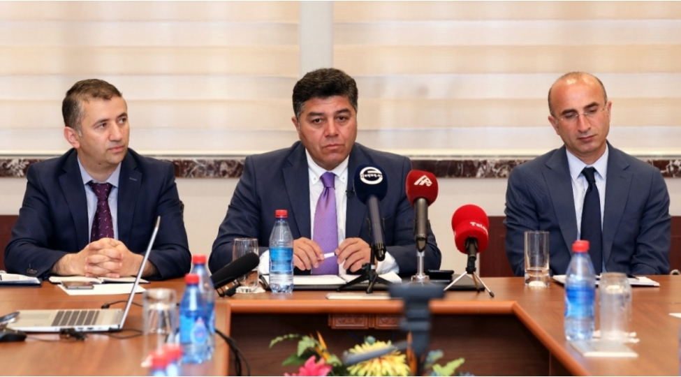 hazirda-35-yashayish-menteqesinde-48-yeni-massivde-qazlashdirma-ishleri-aparilir-foto