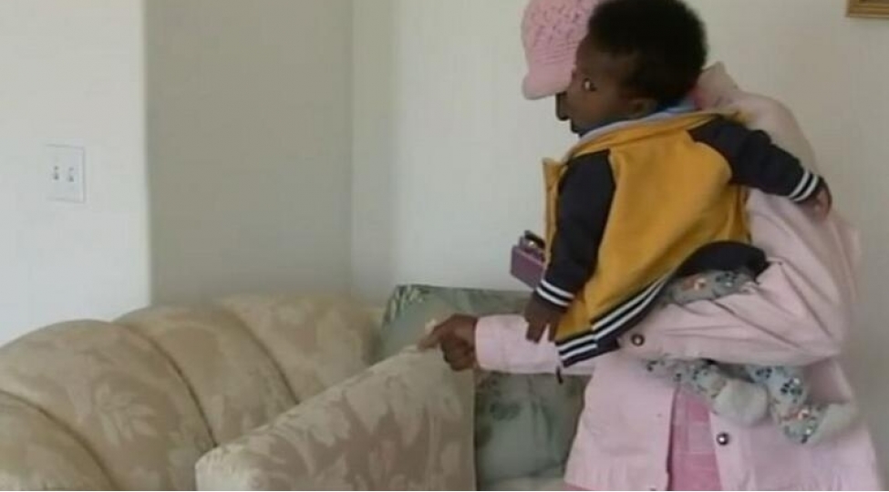 pulsuz-aldigi-divandan-gorun-ne-chixdi-foto