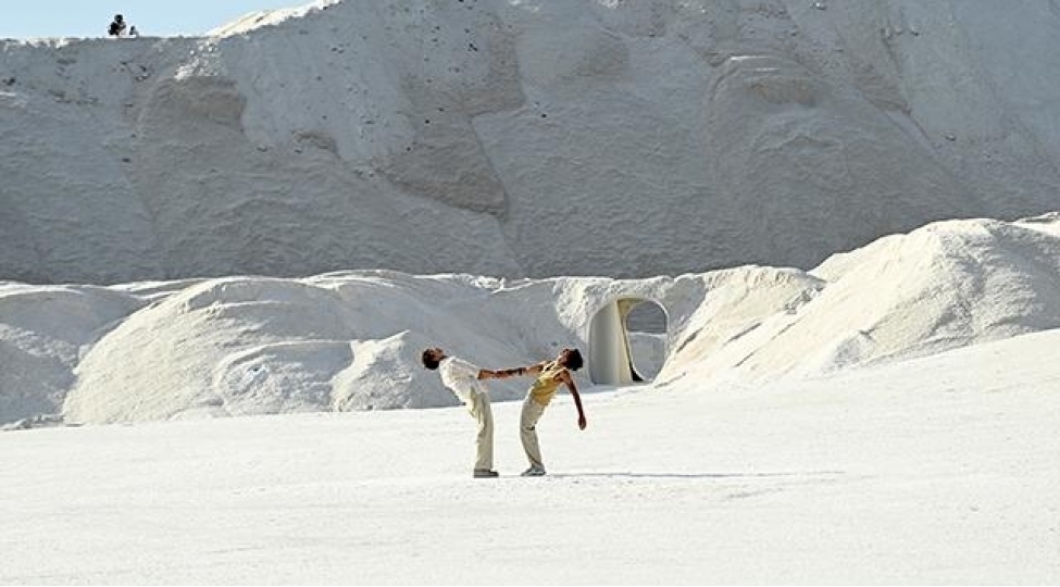 qum-karxanasinda-maraqli-defile-foto