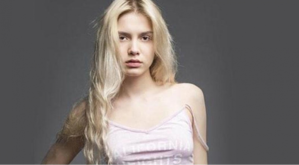 meshhurlarin-qalmaqalli-mehkeme-prosesleri-foto