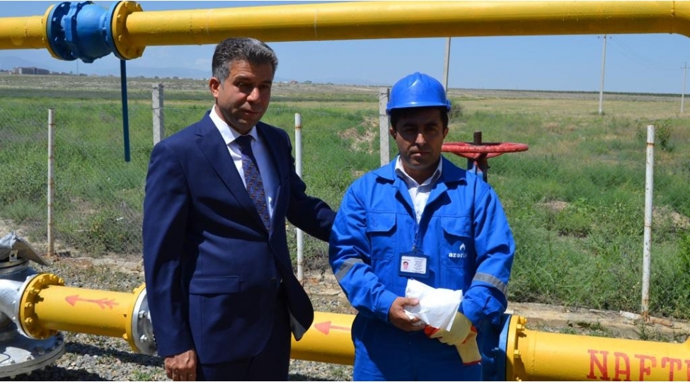 bash-direktor-birlik-emekdashina-teshekkur-etdi-foto