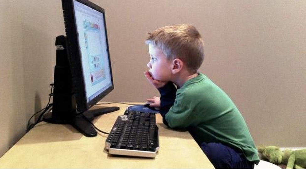 informasiya-vasiteleri-ushaqlarin-yaddashina-tesir-edirmi