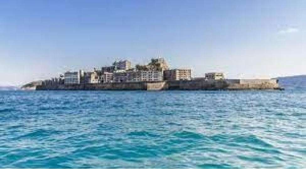 hech-vaxt-getmek-istemediyiniz-adalar-foto