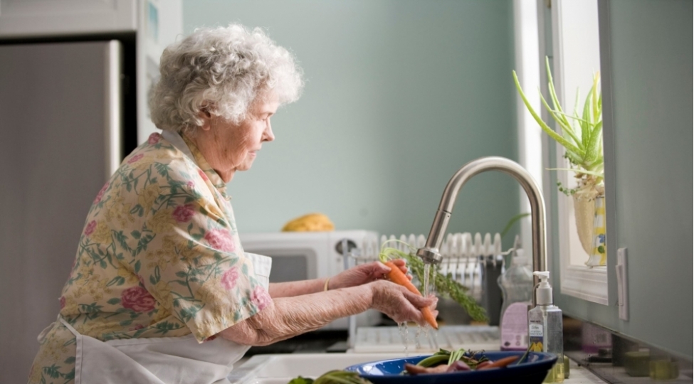 depressiyanin-ve-qocalmanin-pehrizle-elaqesi-varmi