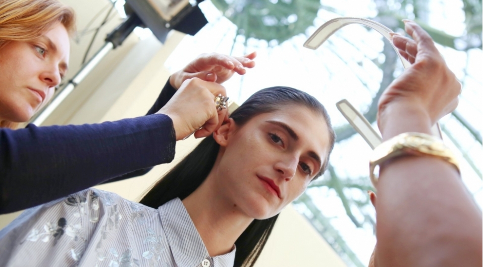 hava-sheraiti-sachlarinizin-tokulmesine-sebeb-ola-bilermi