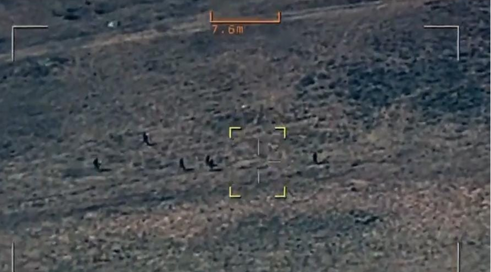 dushmen-doyush-movqelerini-qoyub-qachir-video