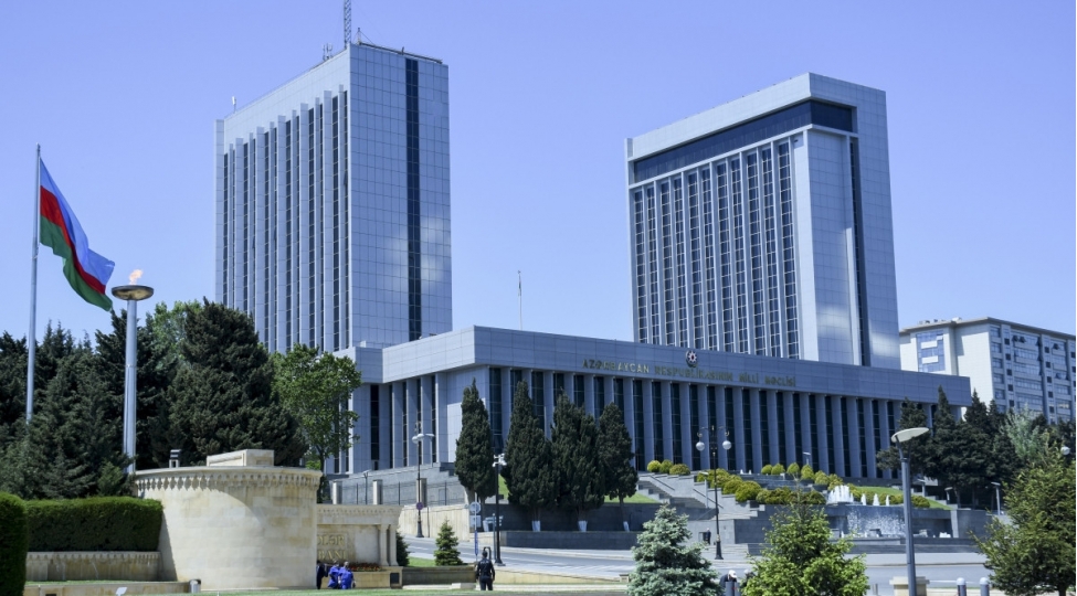 milli-meclisin-deputatlari-bolqaristanda-parlament-sechkilerini-mushahide-edecek