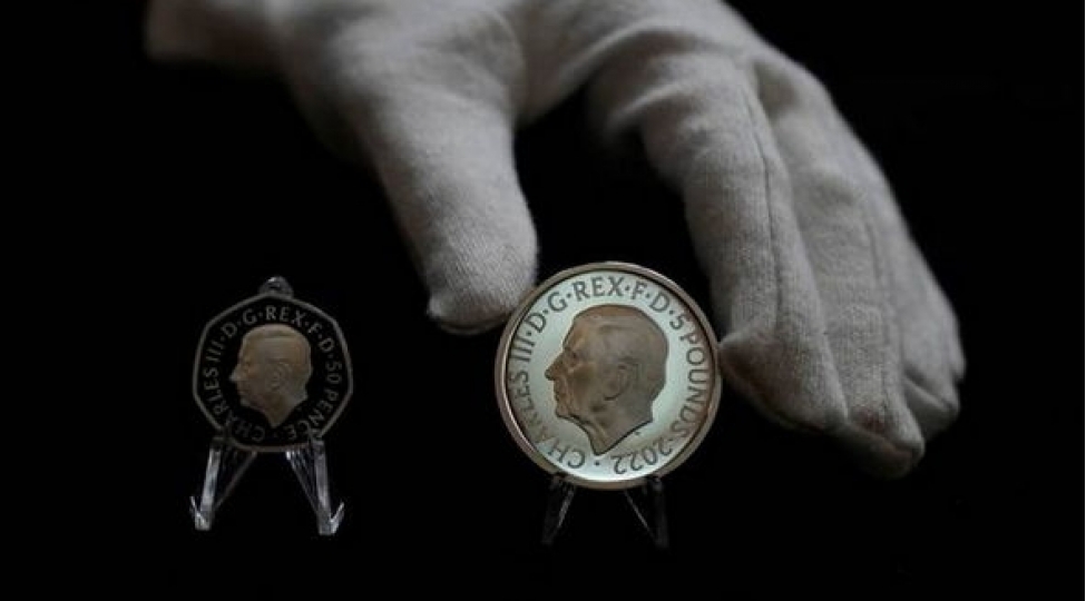 iii-charlzin-tesviri-olan-sikkeler-dovriyyeye-buraxilir-foto