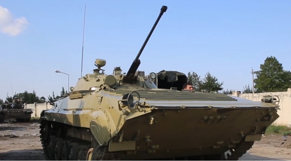 dushmenin-atib-qachdigi-herbi-texnika-azerbaycan-ordusunun-herbi-texnikasinin-renginde-renglenir-9-oktyabr-2020-1520