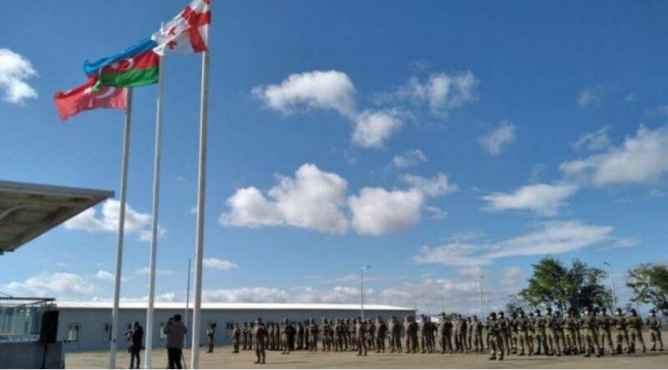 qafqaz-qartali-2022-birge-herbi-telimlerinin-achilishi-olub-video