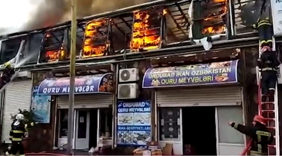 bakida-ticaret-obyektinde-yangin-sondurulub-fotovideo-yenilenib-1