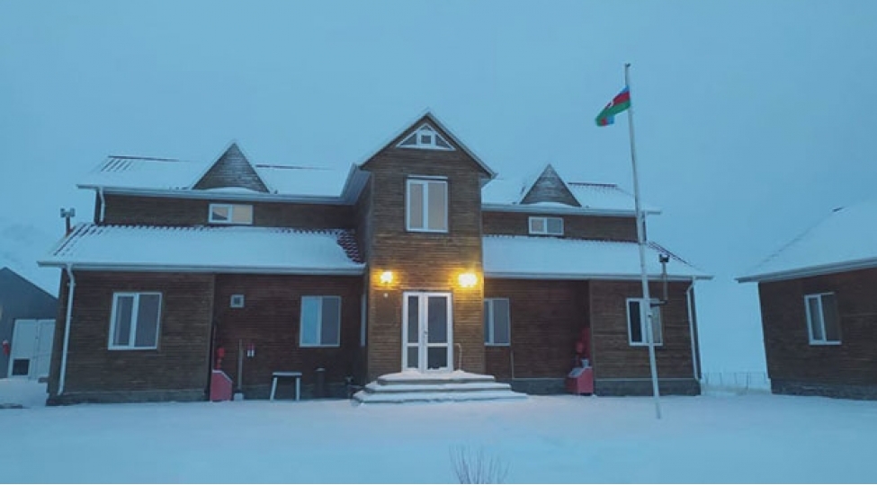 bu-rayonlara-qar-yagib-video