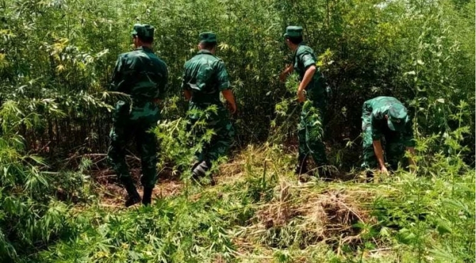 iranin-qarabagdan-narkotranzit-kimi-istifadesi-ile-bagli-yeni-goruntuler-uze-chixib