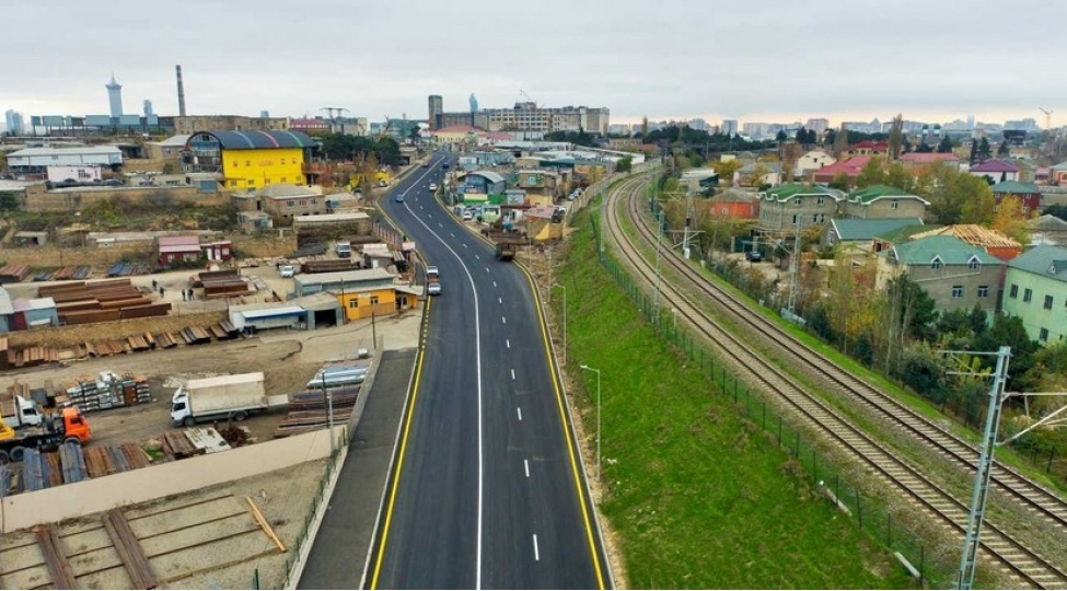 baksol-yolunun-daha-bir-hissesi-temir-edilib-video