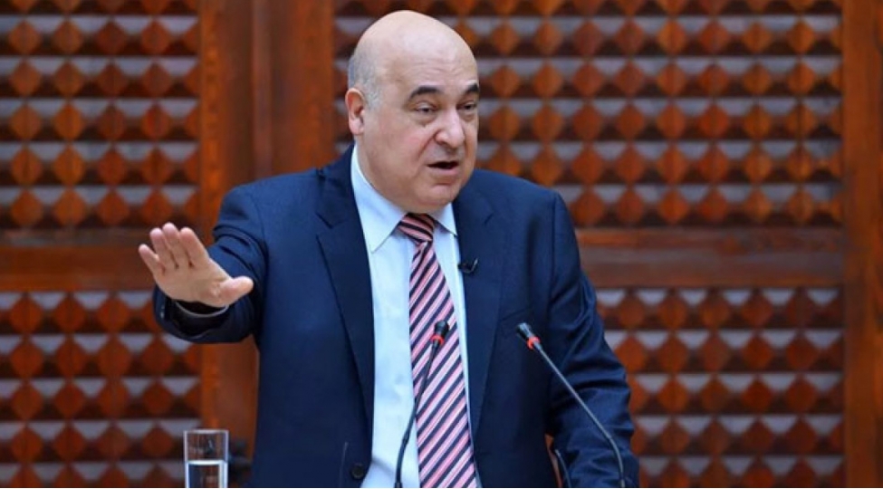 chingiz-abdullayev-natevanin-fransadaki-heykeline-qarshi-edilenler-yolverilmezdir