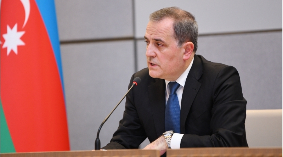 ceyhun-bayramov-erazi-butovluyu-ve-suverenliye-hormetin-real-danishiqlarda-eksi-prosesin-irelilemesi-uchun-onemlidir