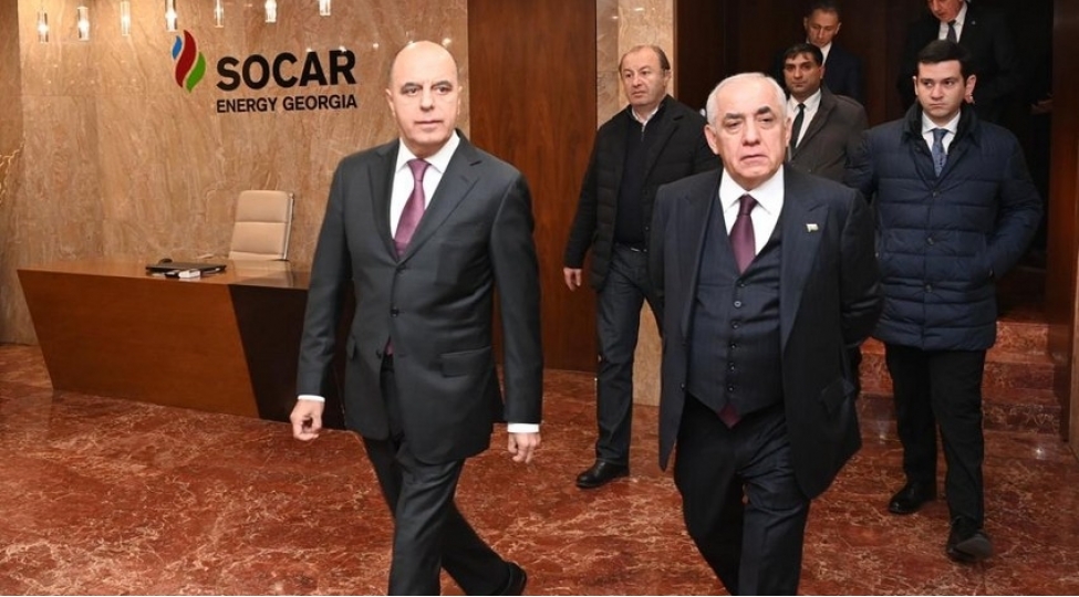 eli-esedov-socar-in-gurcustandaki-numayendeliyinin-inzibati-binasi-ile-tanish-olub