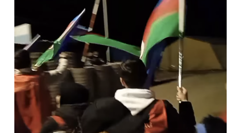 xankendi-lachin-yolundan-yeni-xeber-barrikada-goturuldu-btr-aparildi