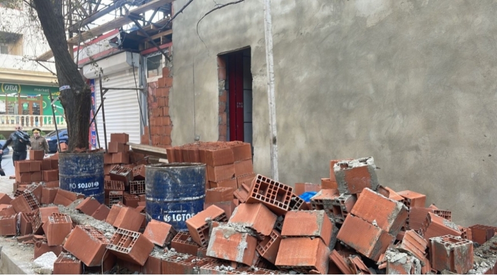 bakida-qanunsuz-tikintilerin-qarshisi-alinib-video