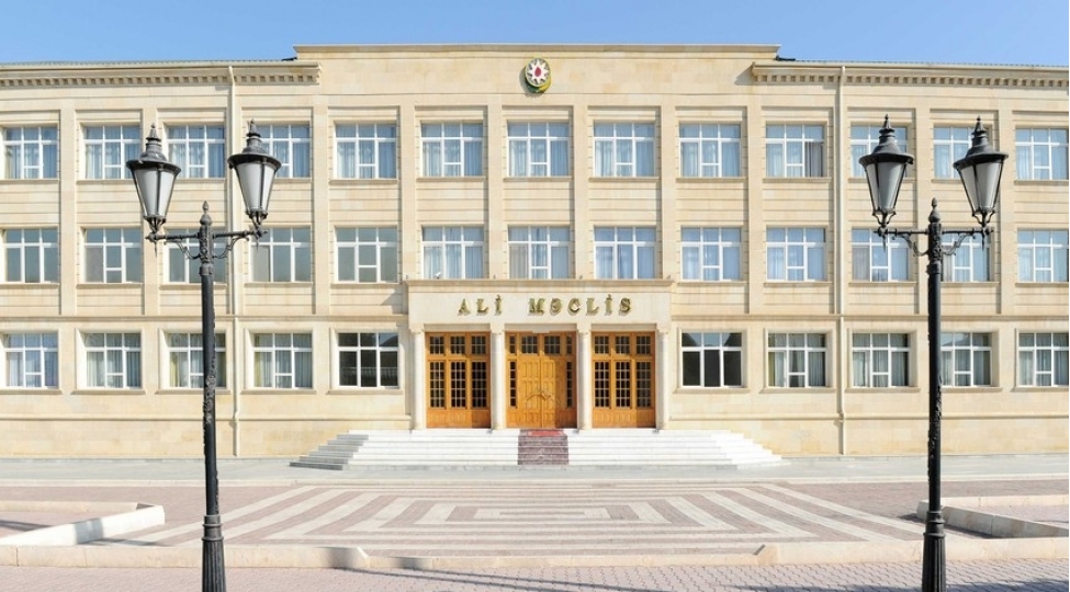 naxchivan-ali-meclisinde-qebul-edilmish-qanun-aktlarinda-noqsanlar-var-fuad-necefli