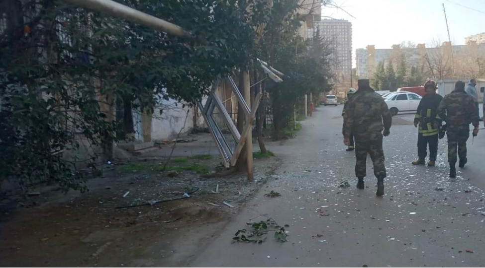 nesimi-rayonunda-yashayish-binasinda-partlayish-bash-verib