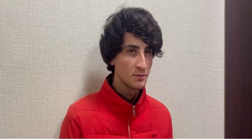 sabunchuda-mezar-dashlari-sexinden-ogurluq-eden-shexs-saxlanilib-video