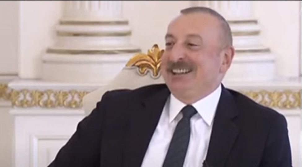 prezident-o-ani-xatirlayib-gulumsedi-ozumu-gucle-saxlayiram