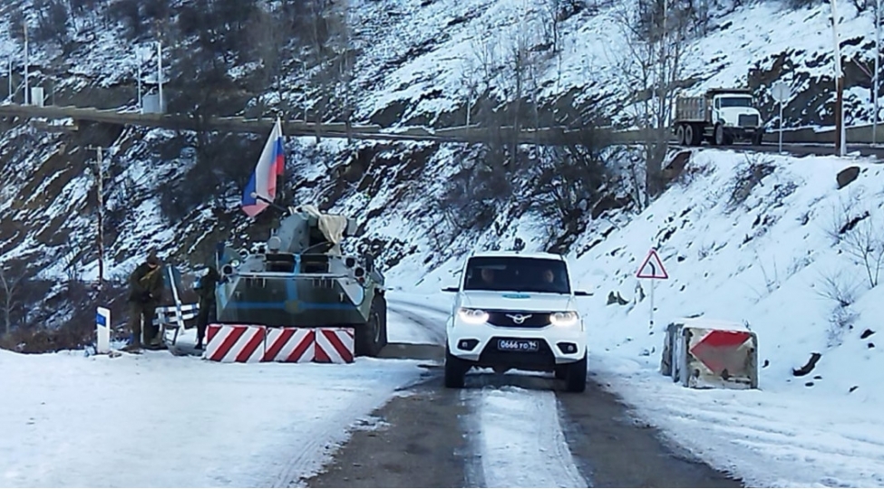 lachin-xankendi-yolundan-rsk-nin-16-mashini-kechib-yenilenibvideo