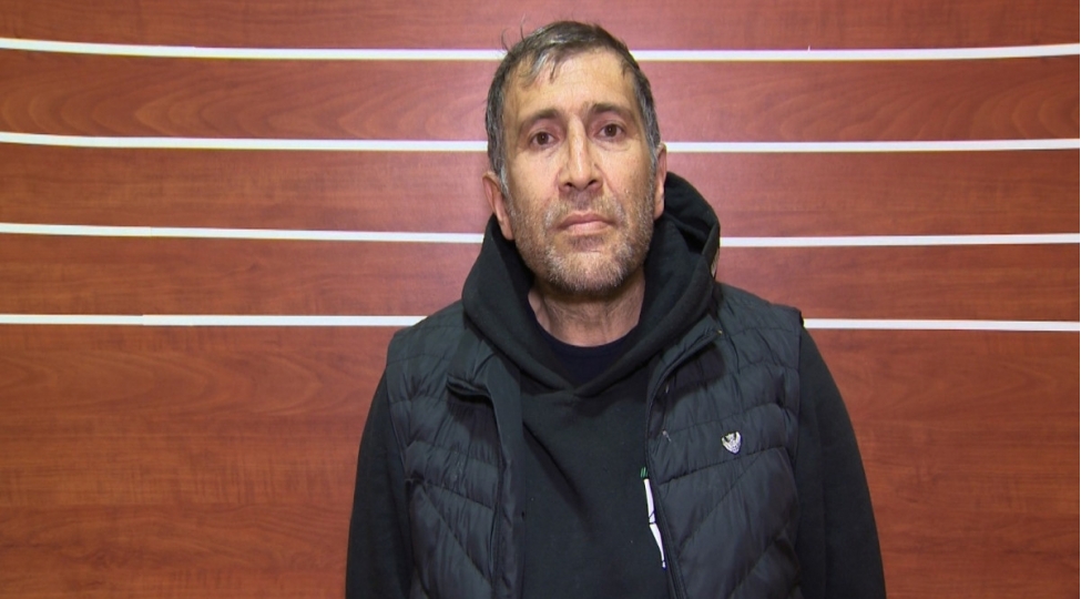 sarayda-narkotik-vasitelerin-satishi-ve-tebligi-ile-meshgul-olan-shexs-saxlanilib-video