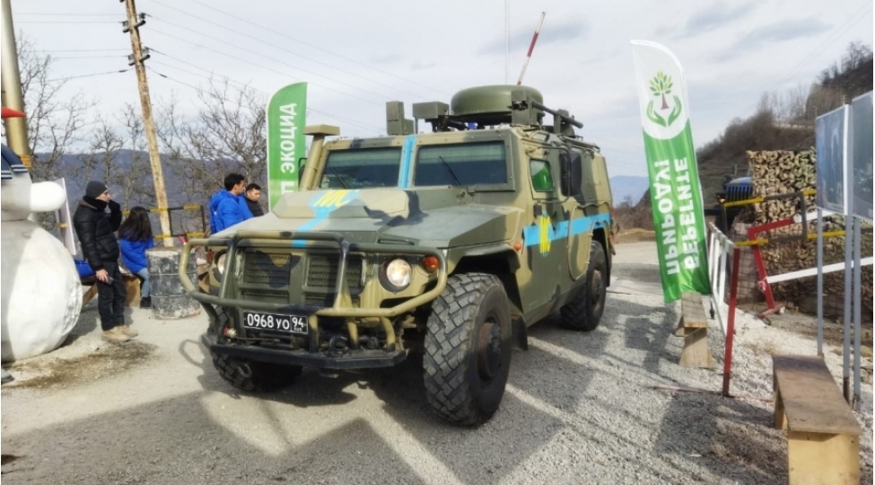 lachin-xankendi-yolu-oten-gun-ekoaksiya-erazisinden-47-avtomobil-maneesiz-kechib