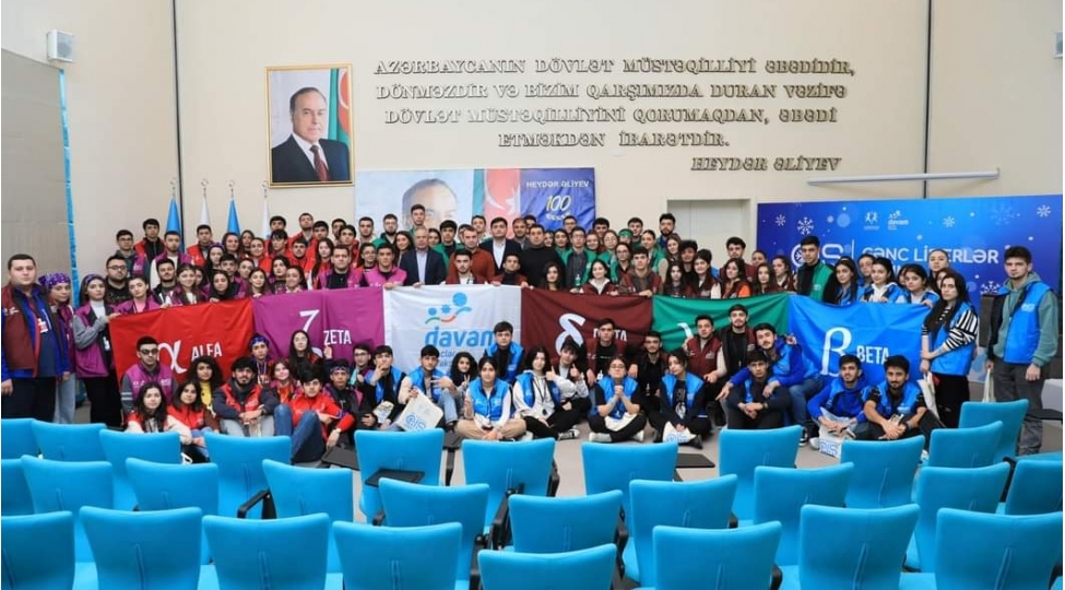 genc-liderler-uchun-qish-universitetinin-dorduncu-gunu-basha-chatib-foto-2